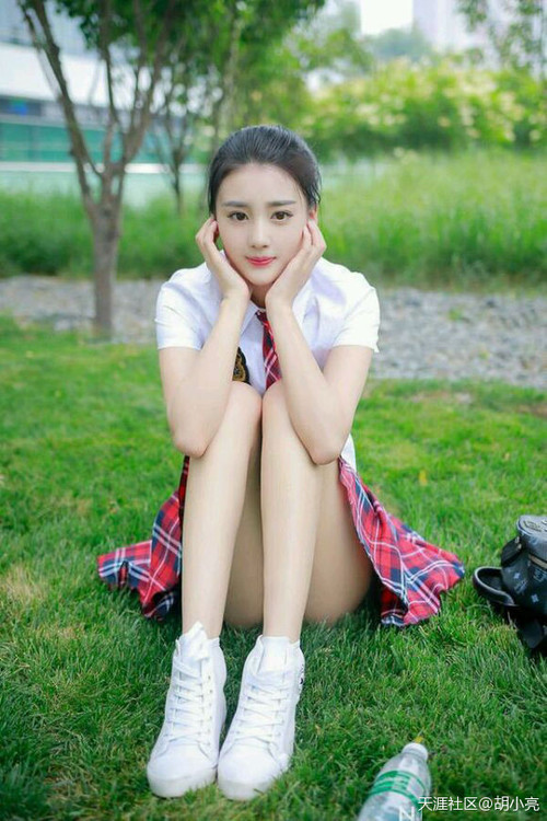 【青训成长】年轻运动员模仿丁俊晖经典训练动作,长得像丁俊晖