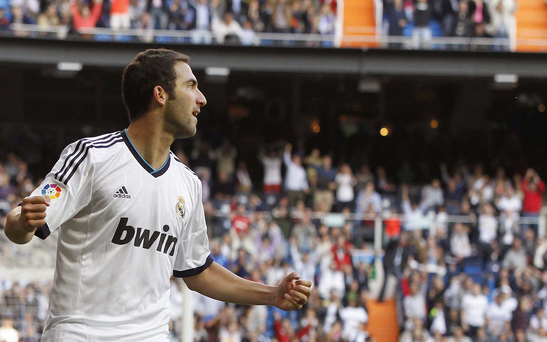 九游9游-主帅表示希望球队保持饥饿感任何阶段都不能掉以轻心，希望球队胜利的句子